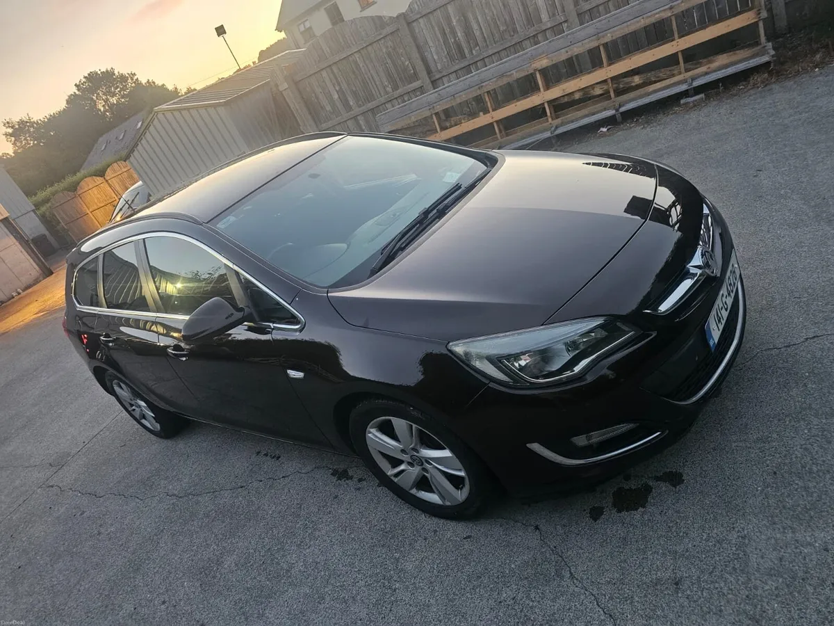 2014 Opel Astra - Image 4