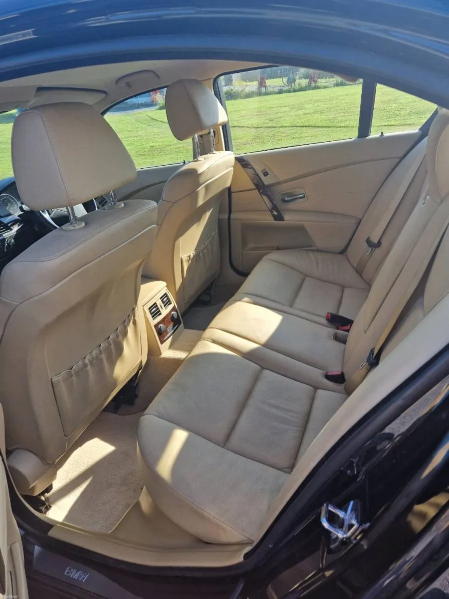 BMW 5 Series 520d - Image 3