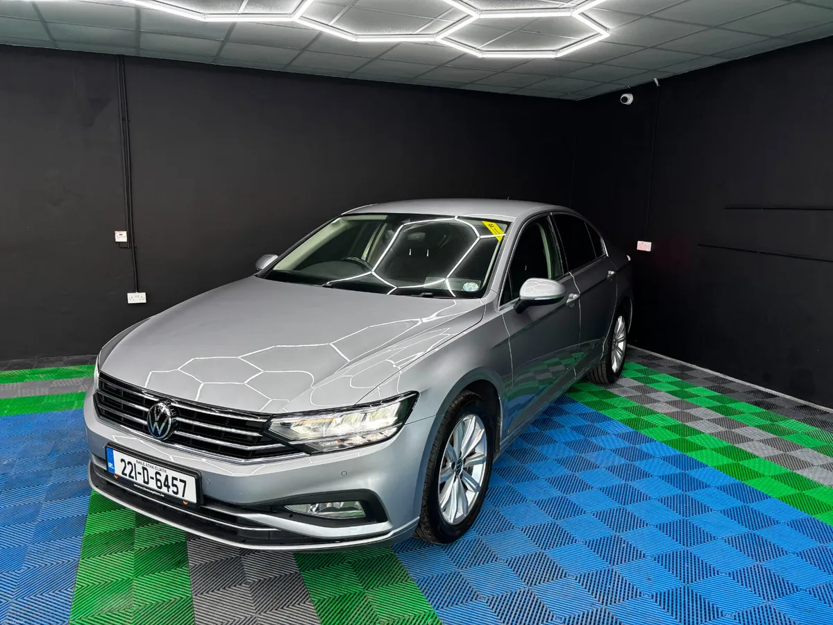 Volkswagen Passat 2.0TDI Business 2022 AA APPROVED - Image 6