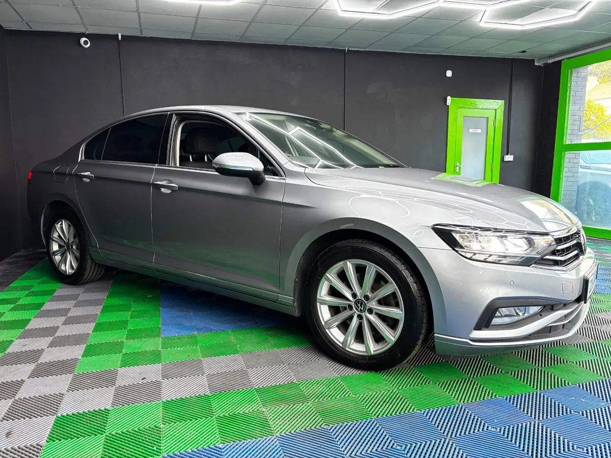 Volkswagen Passat 2.0TDI Business 2022 AA APPROVED - Image 4