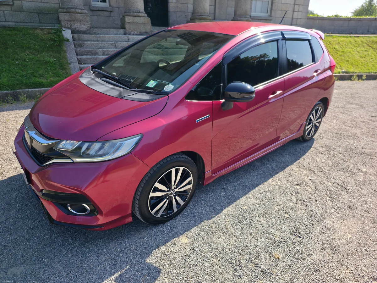 2018 Honda Fit automatic hybrid massive spec 👀 - Image 2