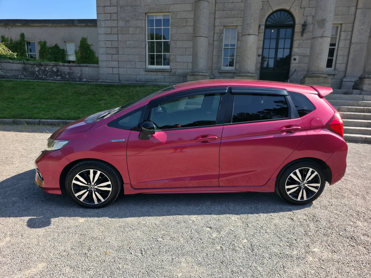 2018 Honda Fit automatic hybrid massive spec 👀 - Image 3