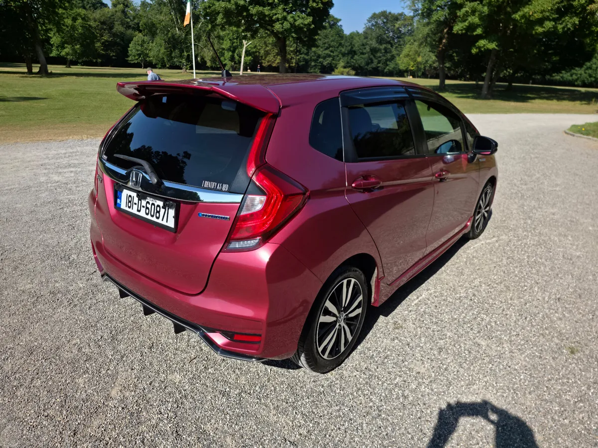 2018 Honda Fit automatic hybrid massive spec 👀 - Image 6