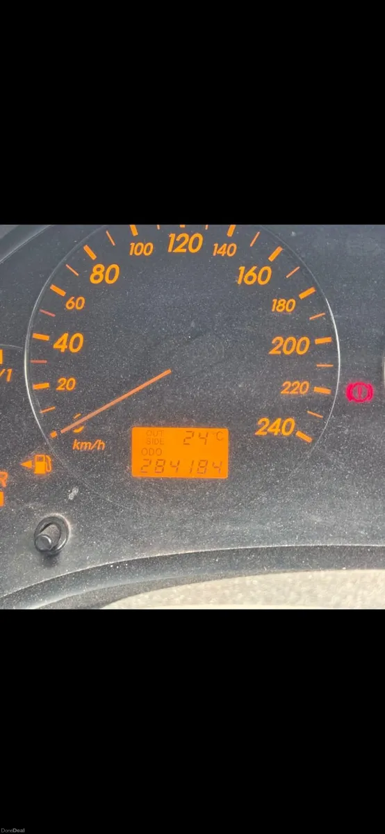 Toyota Avensis 2005 - Image 3
