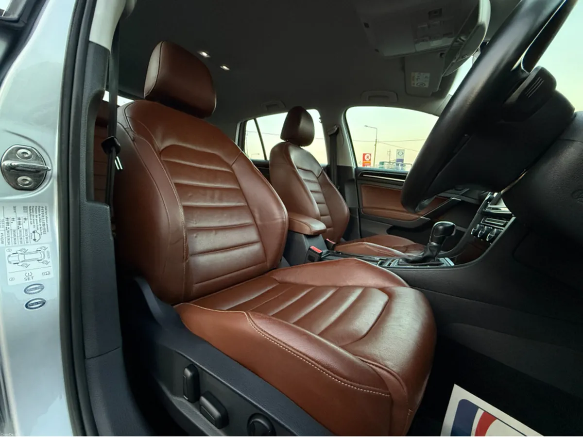 Volkswagen Golf ( 142 REG ) FULL TA LEATHER SEATS - Image 3