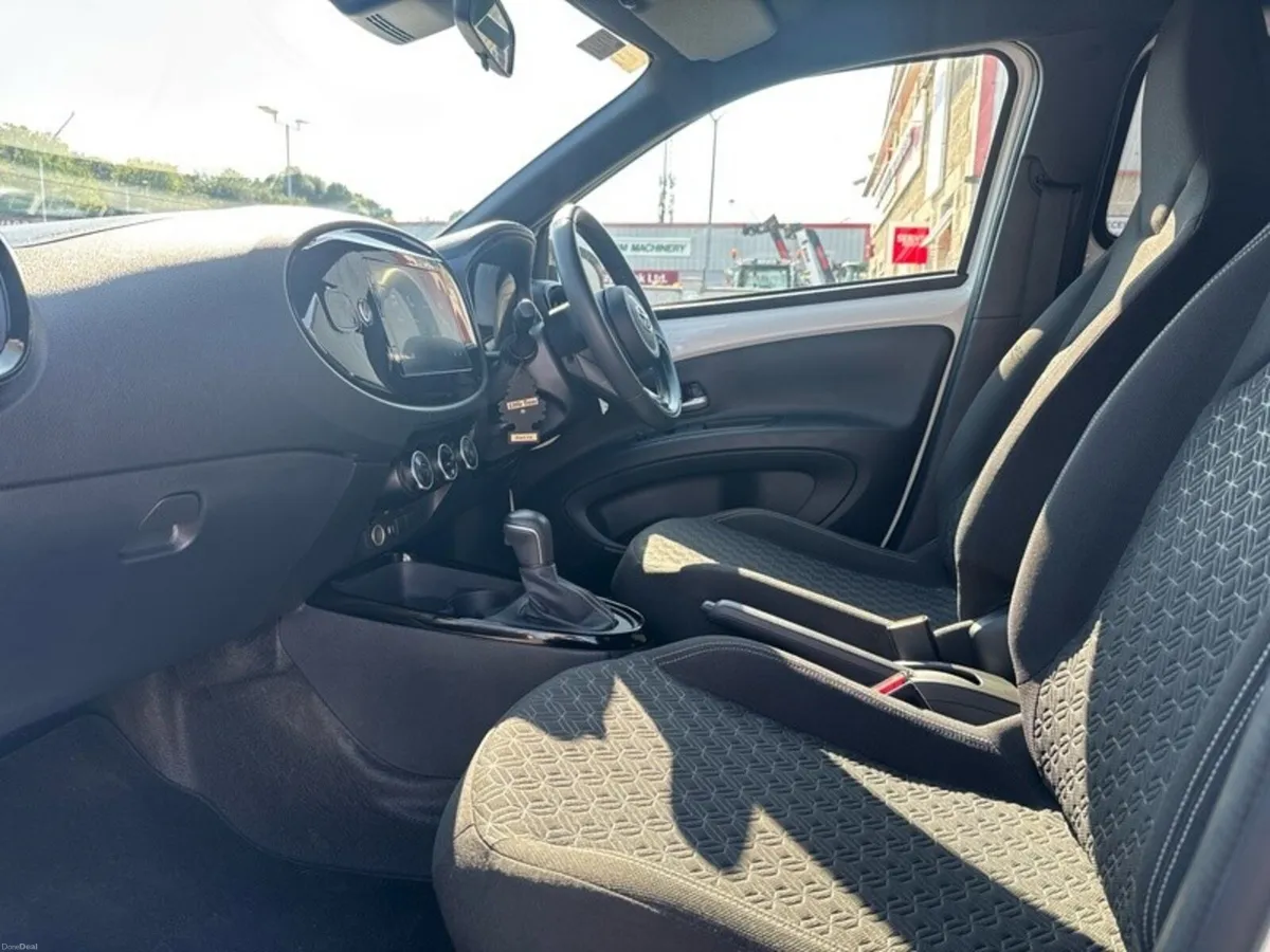 Toyota Aygo X X-DESIGN CVT - Image 6