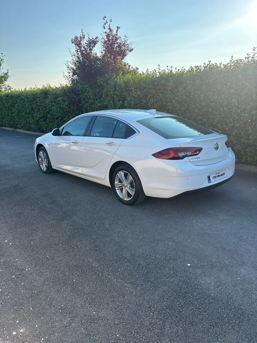 2017 Vauxhall insignia - Image 3