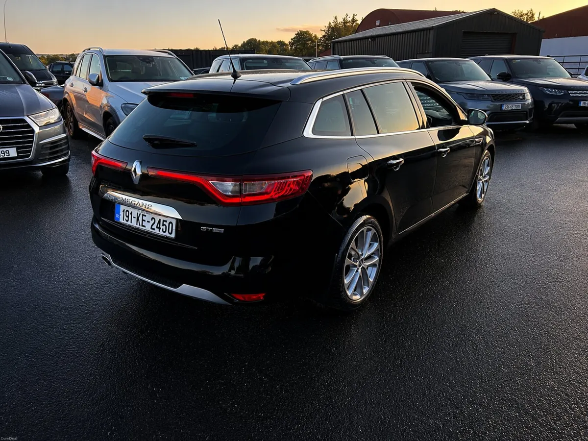 191 Renault Megane GT LINE TOURER LOW KMS - Image 3