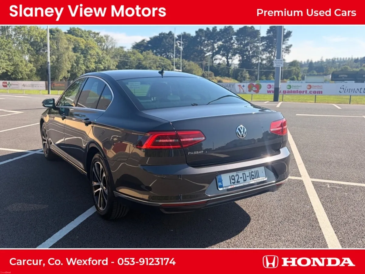 Volkswagen Passat HIGHLINE 1.6 TDI D7F 120HP 4DR - Image 3