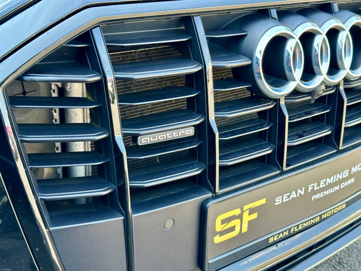 Audi Q7 S LINE BLK 55 TFSI E Q QUATTRO EDITION BLA - Image 6
