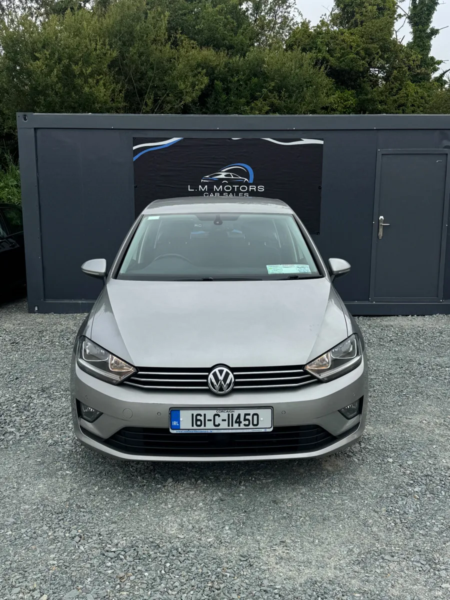Volkswagen Golf 2016 SV Plus Low Mileage - Image 3