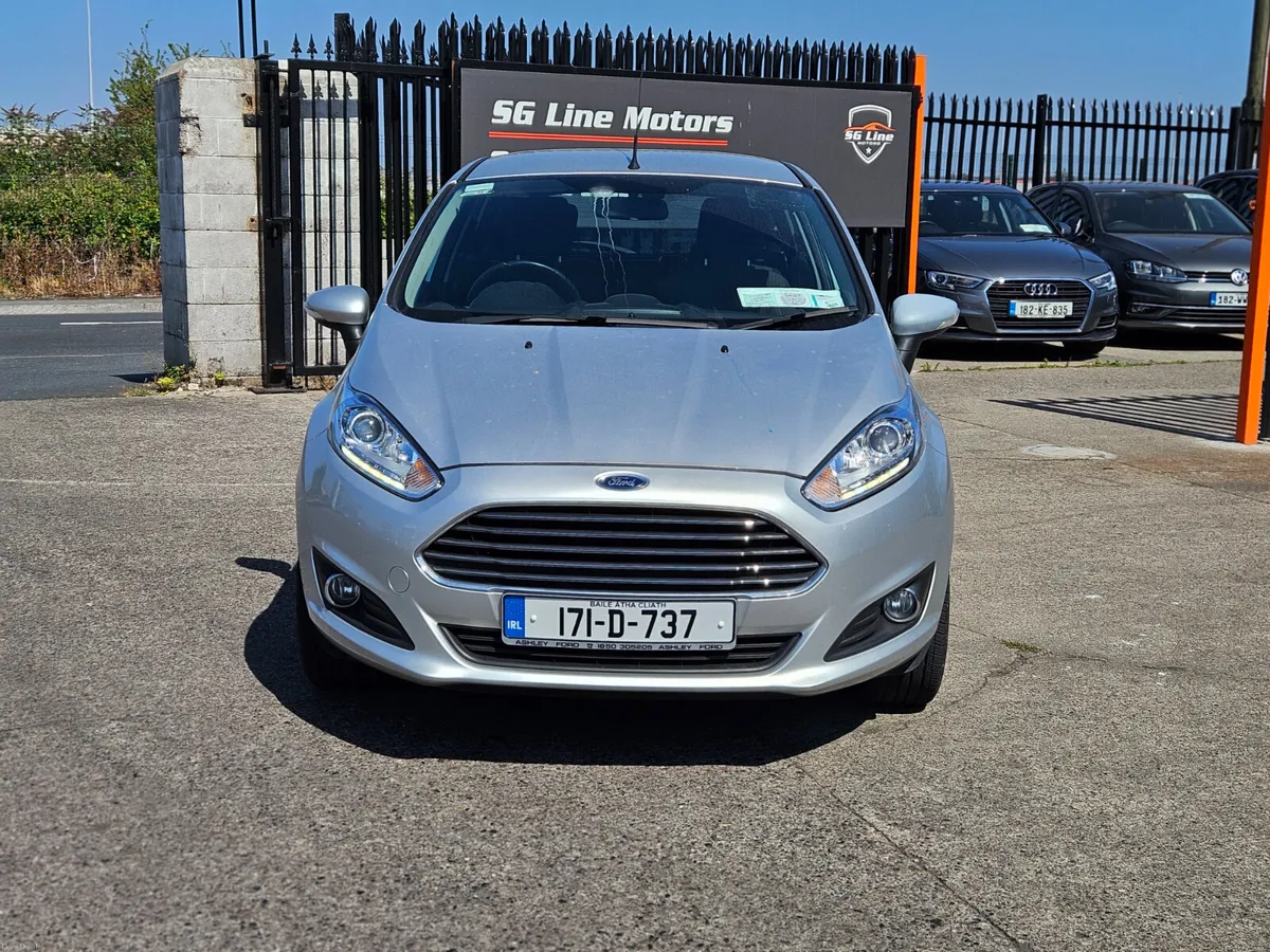 Ford Fiesta 1.2  Titanium Spec - Image 5