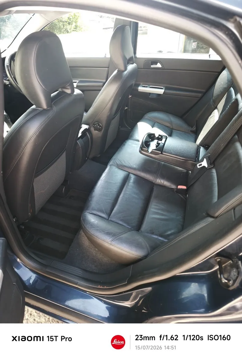 Volvo S40 2012 - Image 2