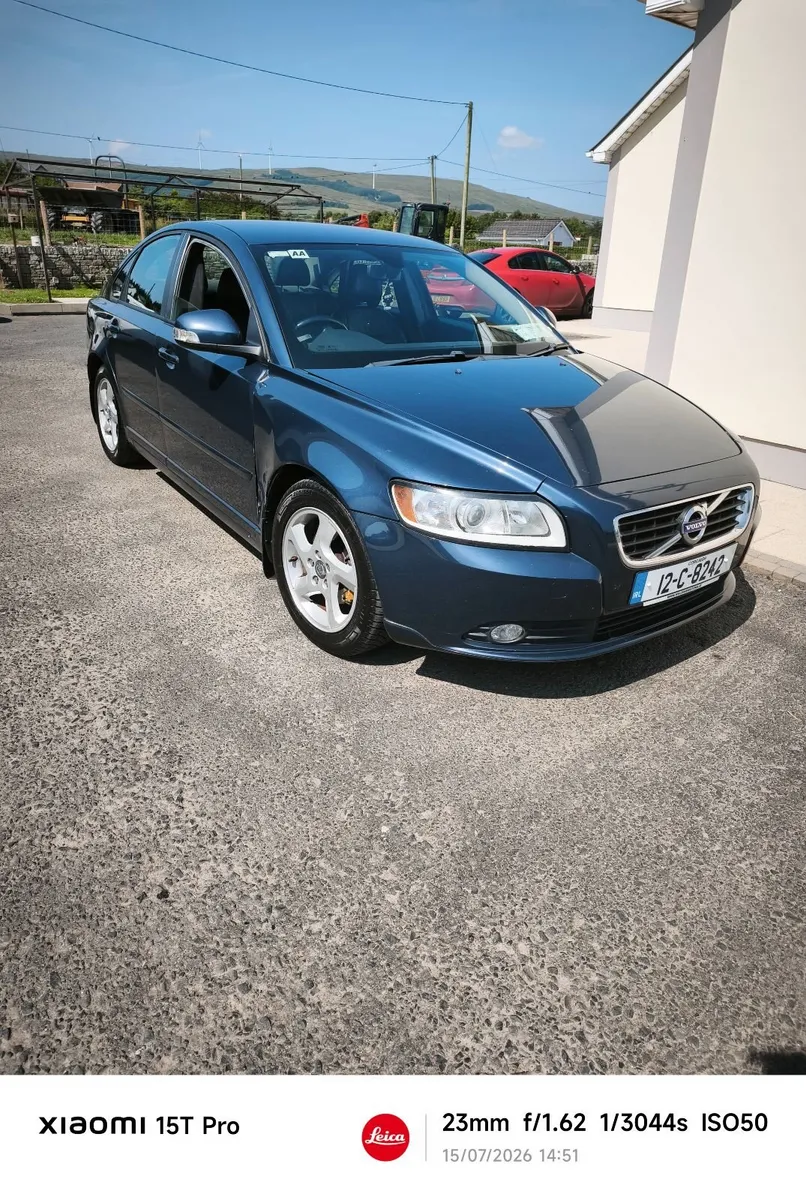 Volvo S40 2012 - Image 1