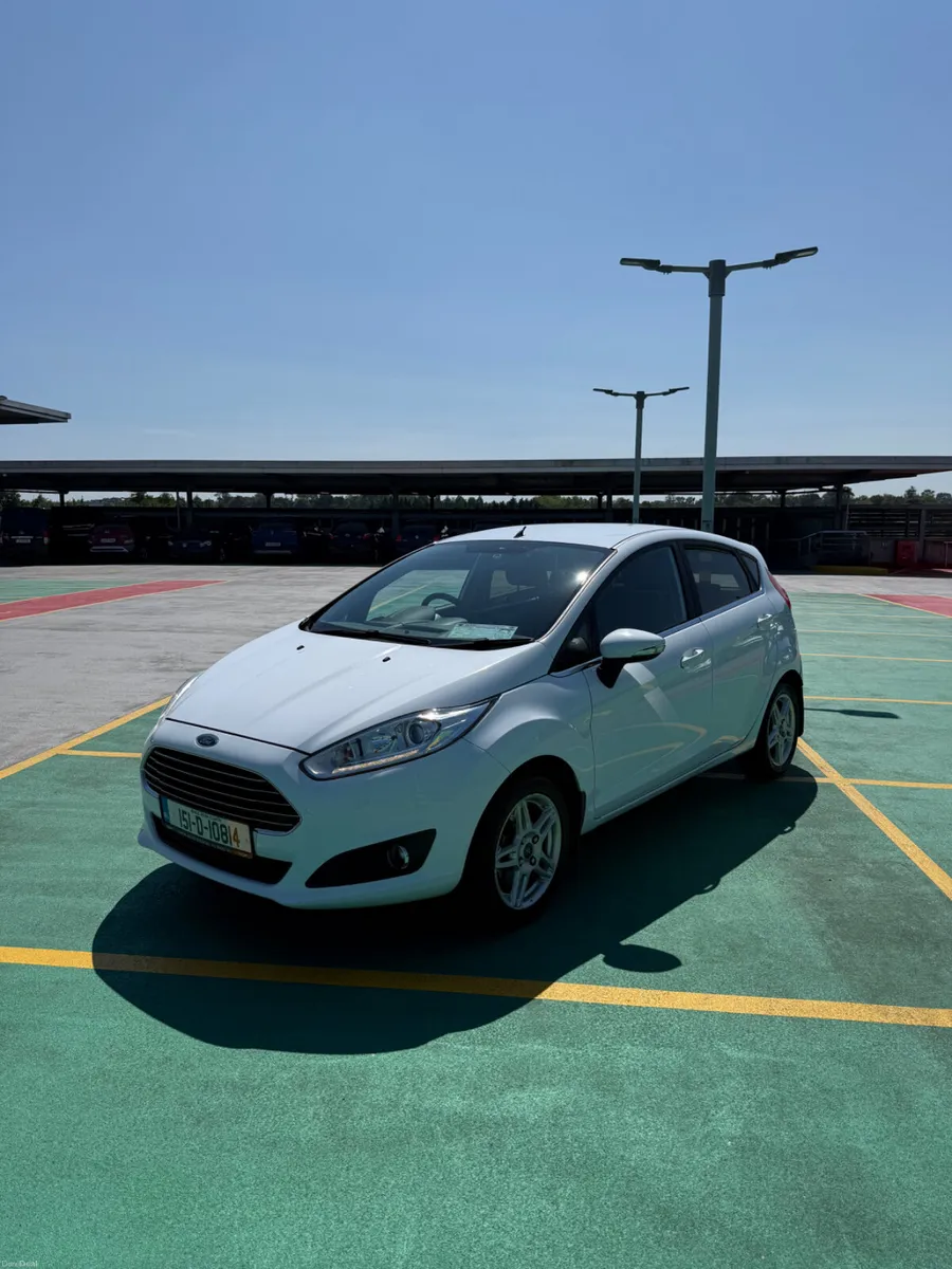 151 Ford Fiesta 1.2 Petrol - PERFECT STARTER - Image 3