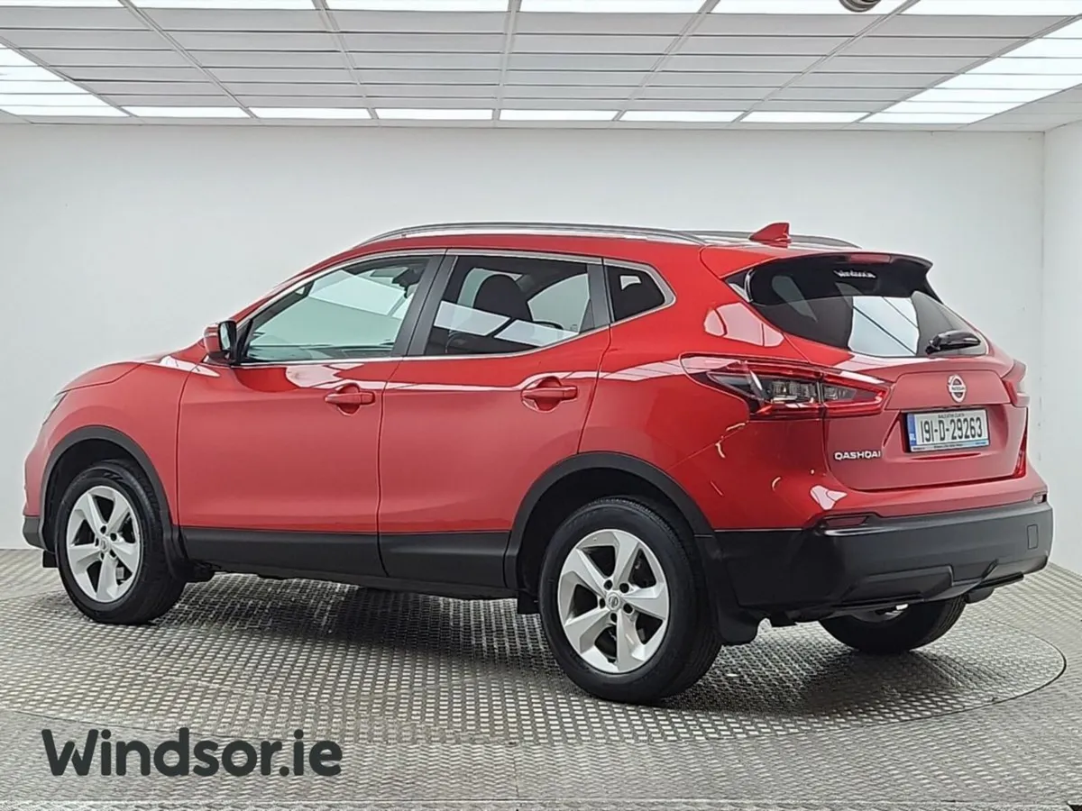 Nissan Qashqai 1.3 PET SV - Image 3