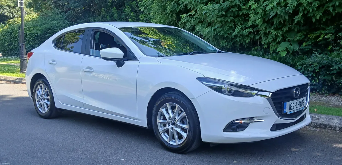 Mazda Mazda3 2018 1.5 PETROL EXEC SE - NEW NCT - Image 1