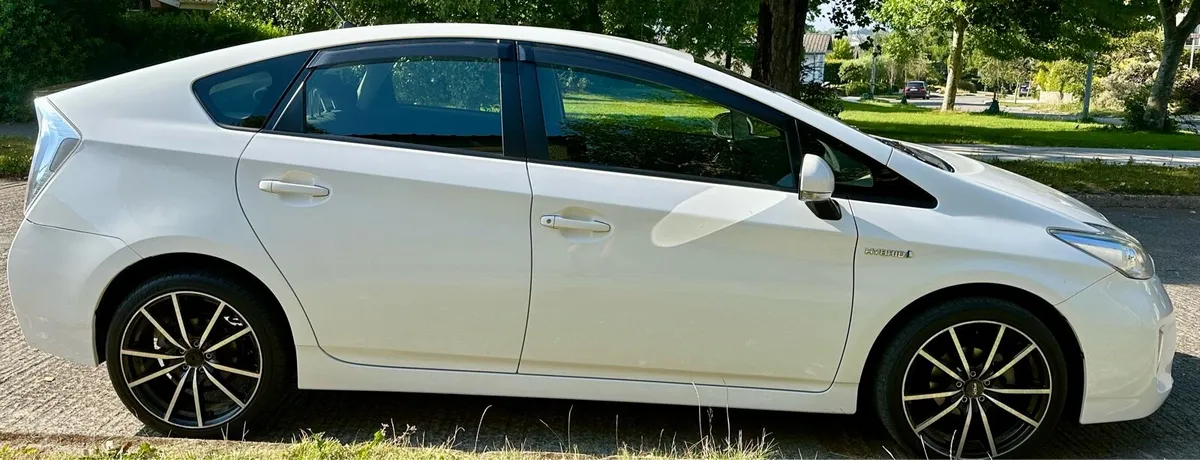 Toyota Prius 1.8 Hybrid Auto | 99,000 miles | NCT - Image 5