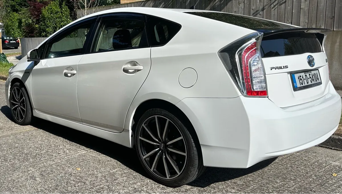 Toyota Prius 1.8 Hybrid Auto | 99,000 miles | NCT - Image 6