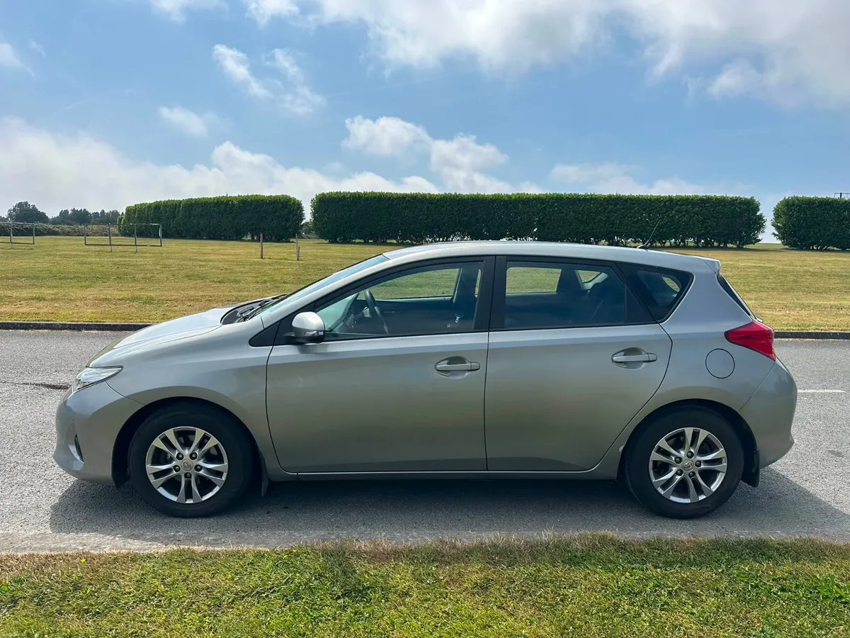 Toyota Auris 2013 1.4 D4D - Image 5