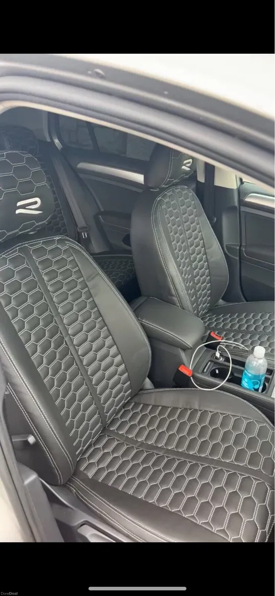 Volkswagen Golf - Image 4