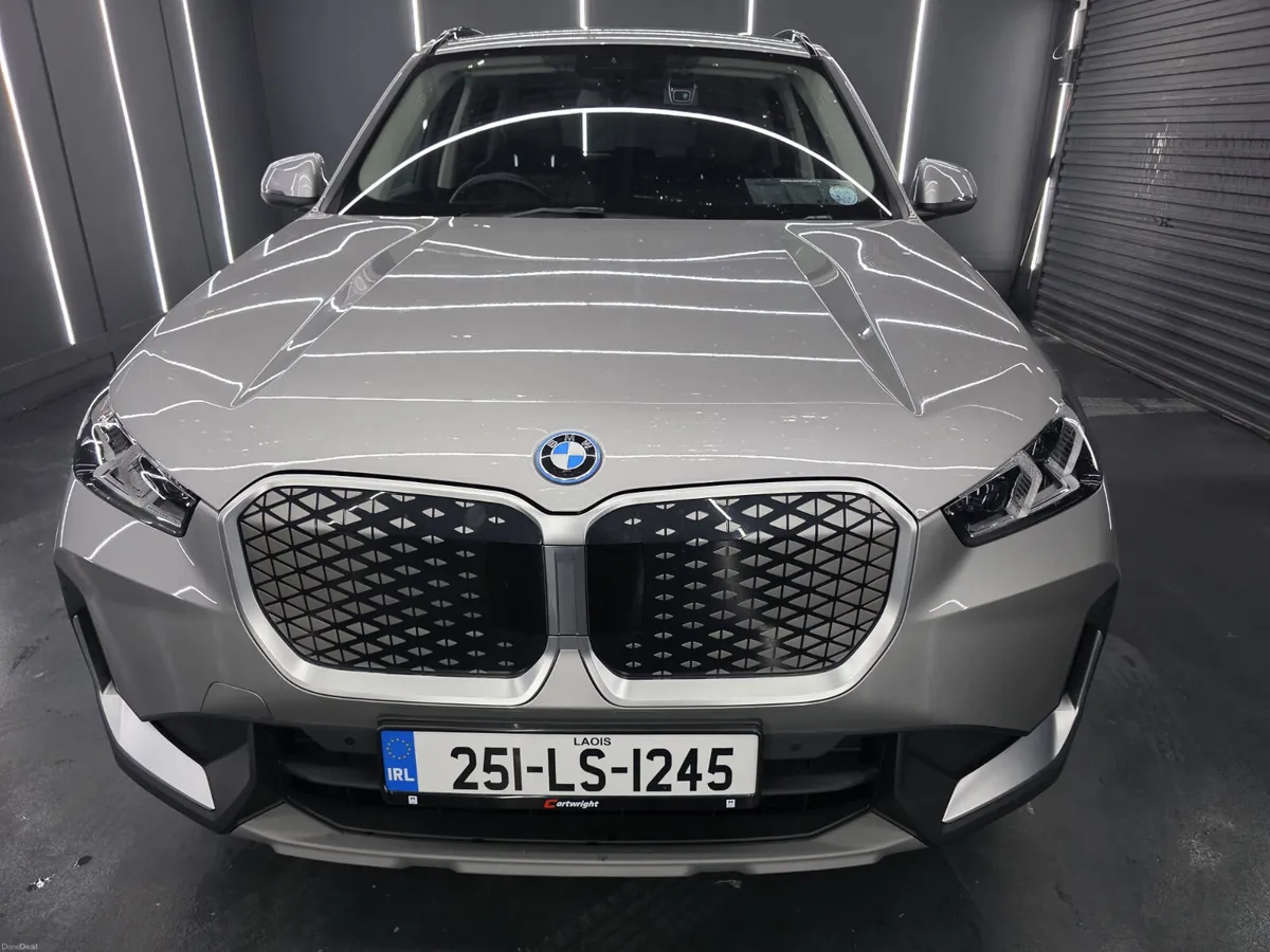 BMW iX1 2025 HUGE SPEC - Image 2