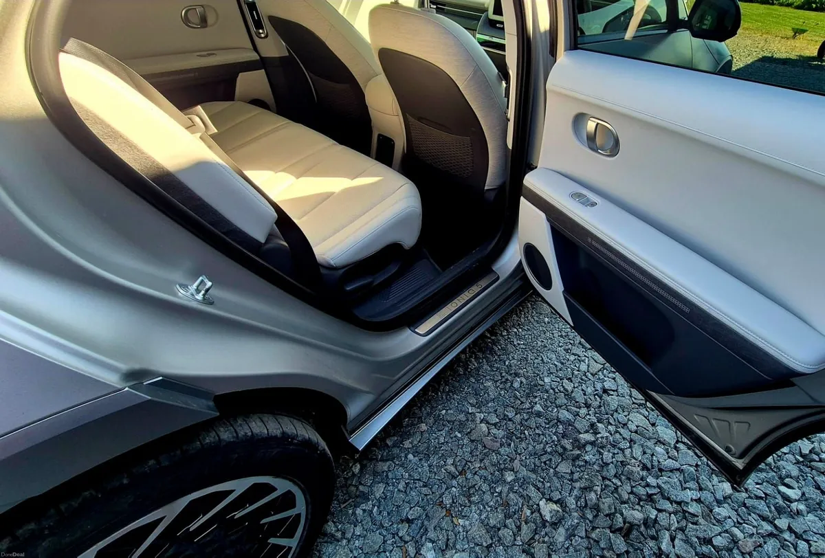 Hyundai IONIQ 5 2022 - Image 6