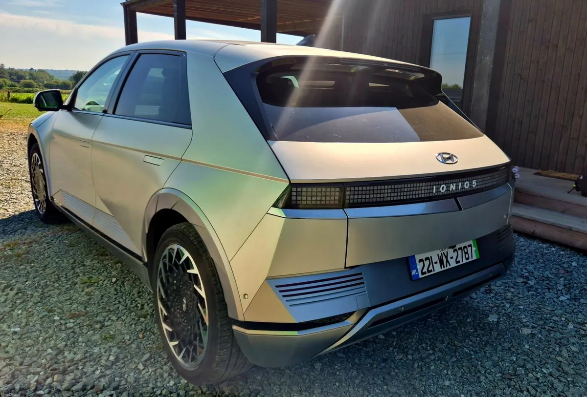 Hyundai IONIQ 5 2022 - Image 3