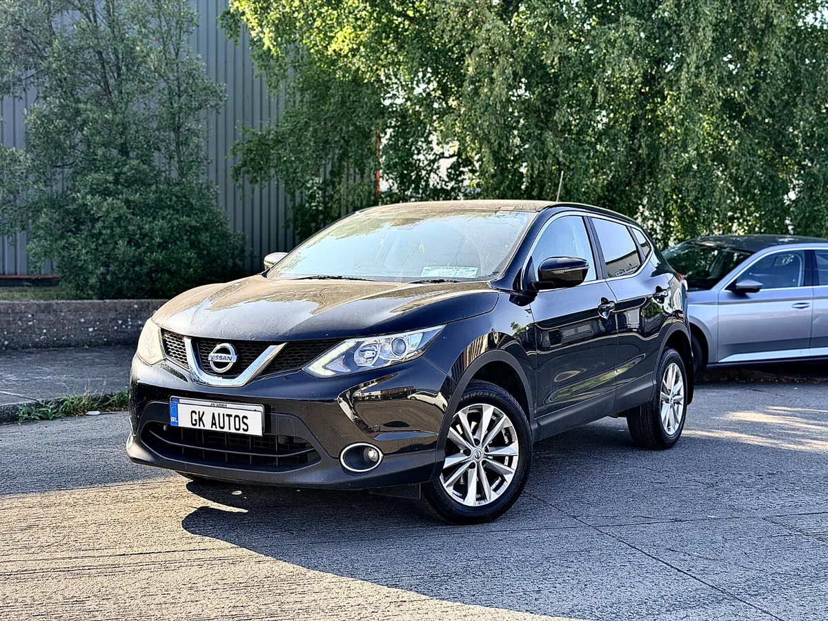 🔴 Nissan Qashqai SV Pan Roof High Spec - Image 1