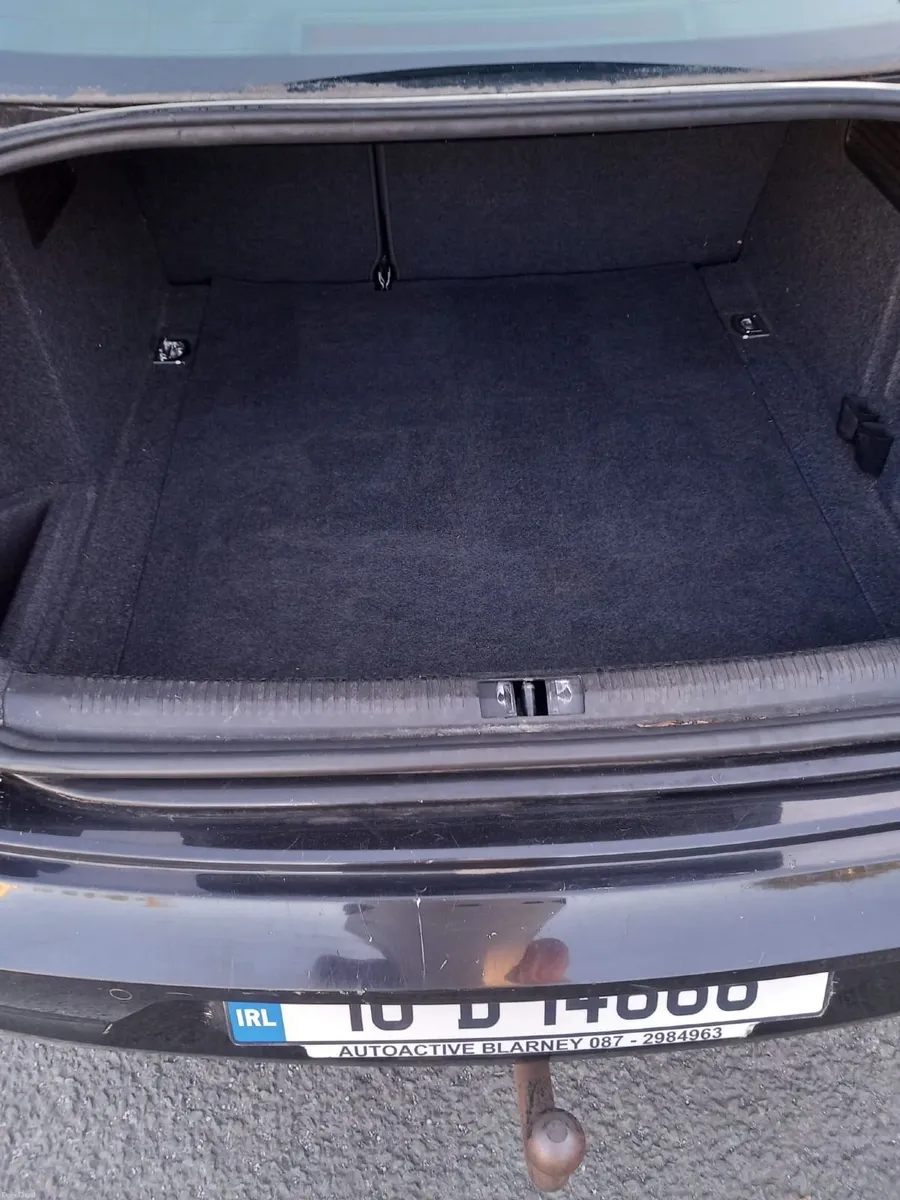SEAT Exeo 2010 - Image 4
