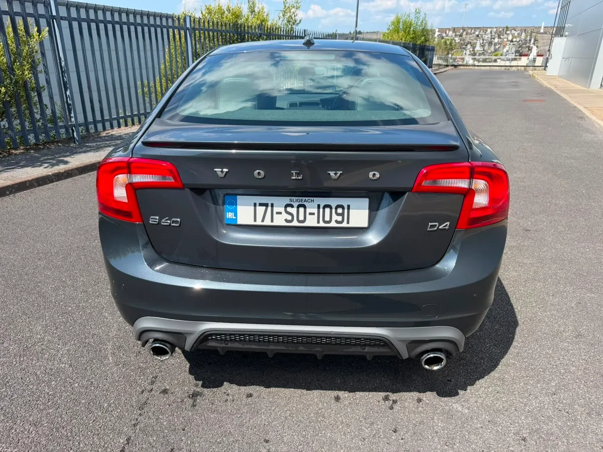 Volvo S60 **Read add** - Image 5