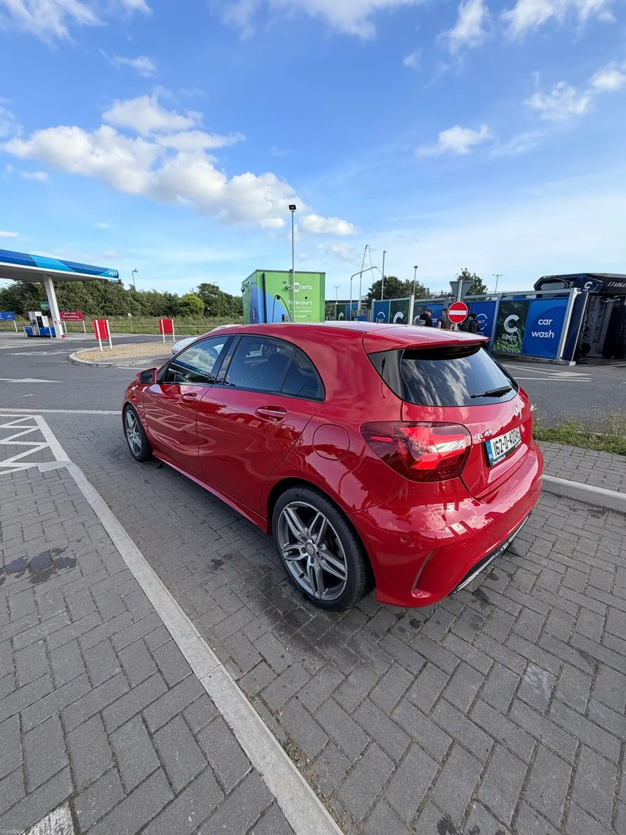 Mercedes A180 automatic amg line - Image 4