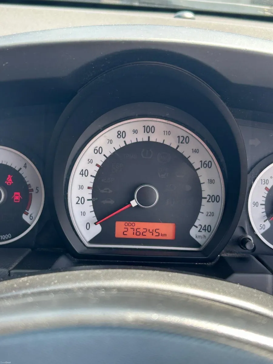 Kia Ceed 2010 - Image 2
