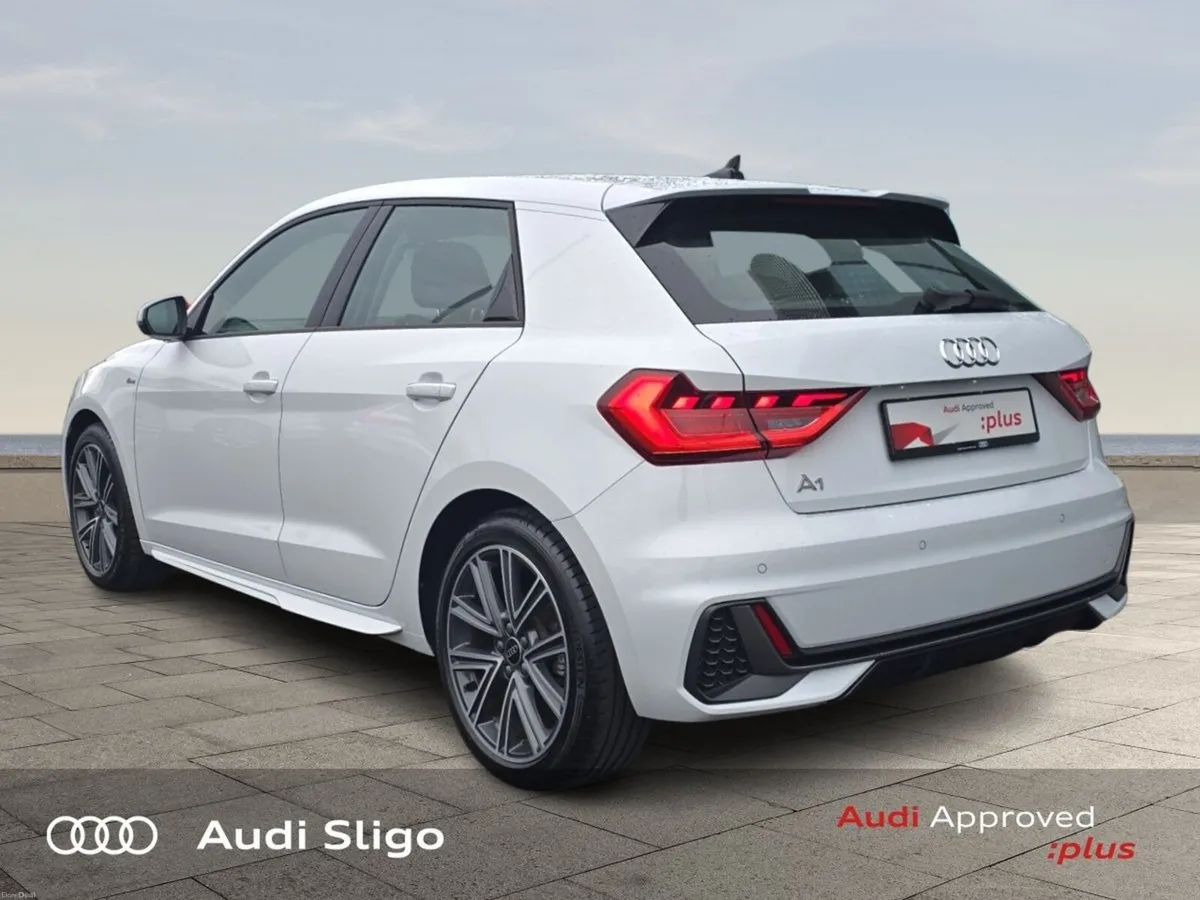 Audi A1 S Line 1.0TFSI 110HP + Comfort Pack - Image 5