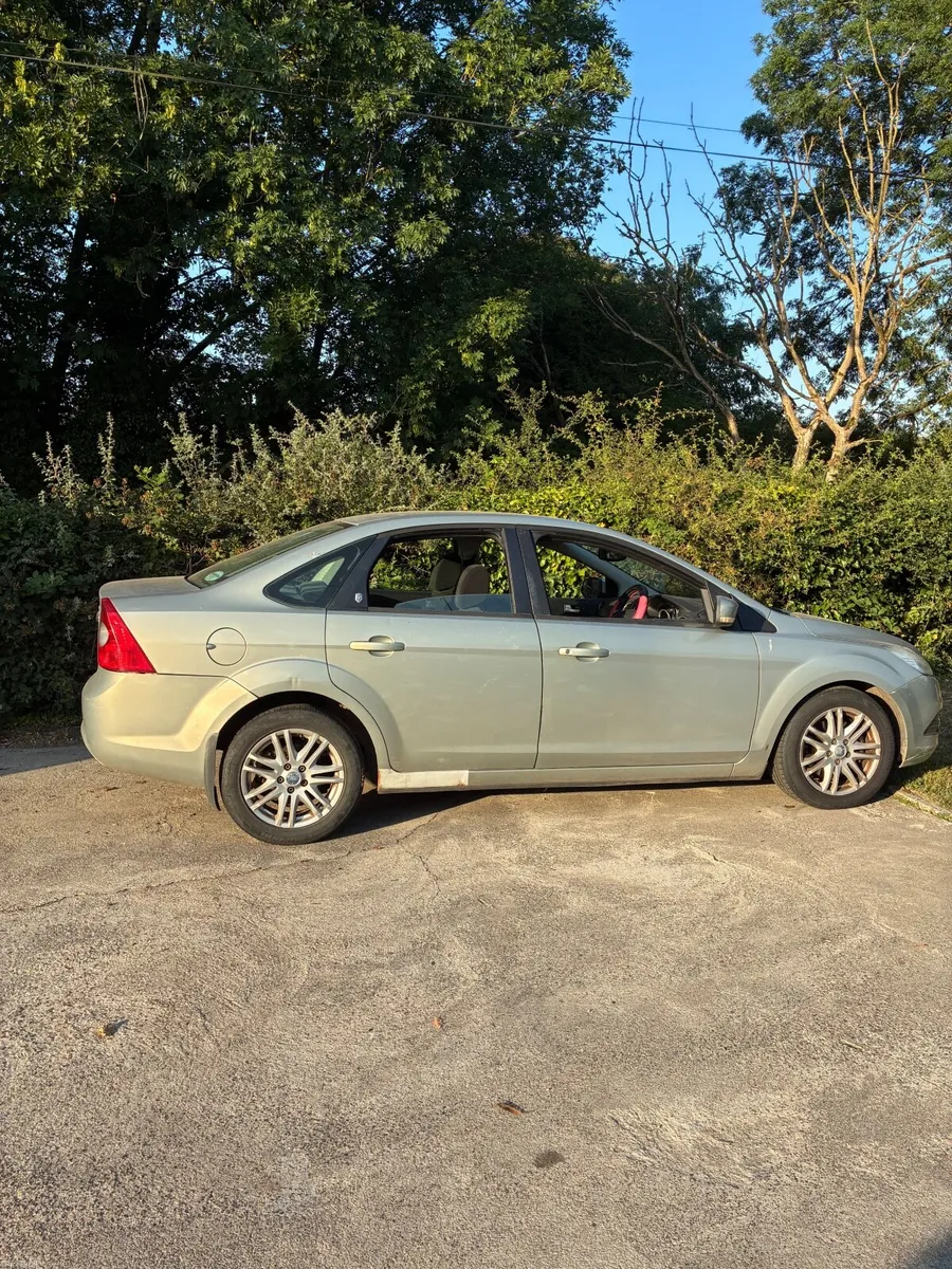 Ford Focus 2009 - Image 4