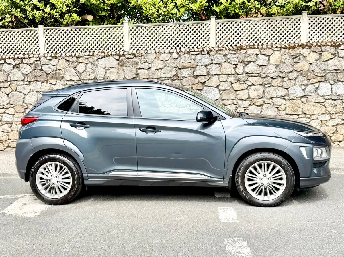 Hyundai KONA 2018!!1.0L EXECUTIVE!!! - Image 3