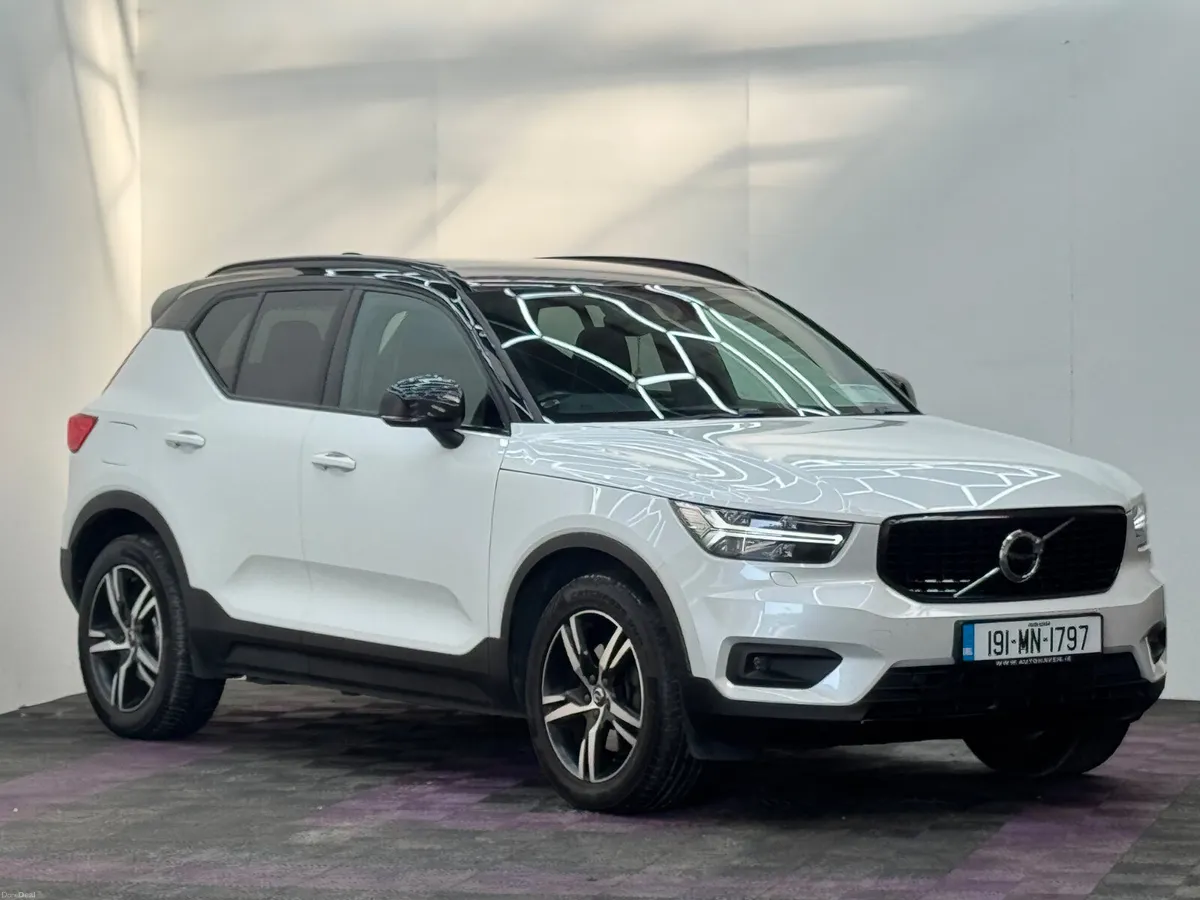 2019 Volvo XC40 R Design AWD, 2.0D, Automatic - Image 1
