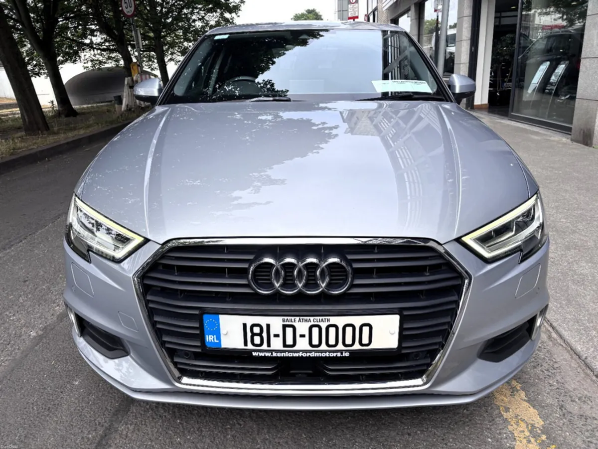Audi A3 1.4 Tfsi SPORT AUTO SALOON LEATHER - Image 3