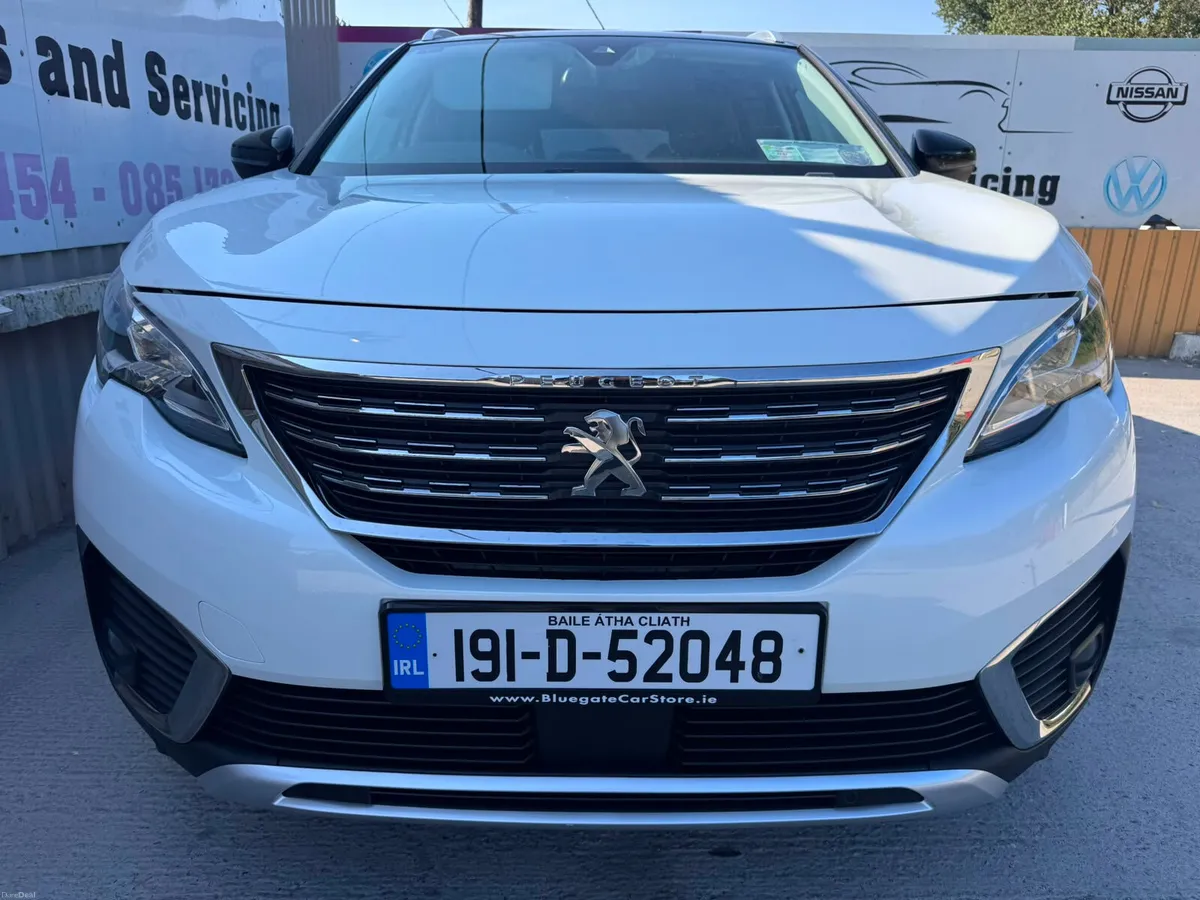 191 Peugeot 5008 1.5 BlueHDi 130bhp Allure - Image 5