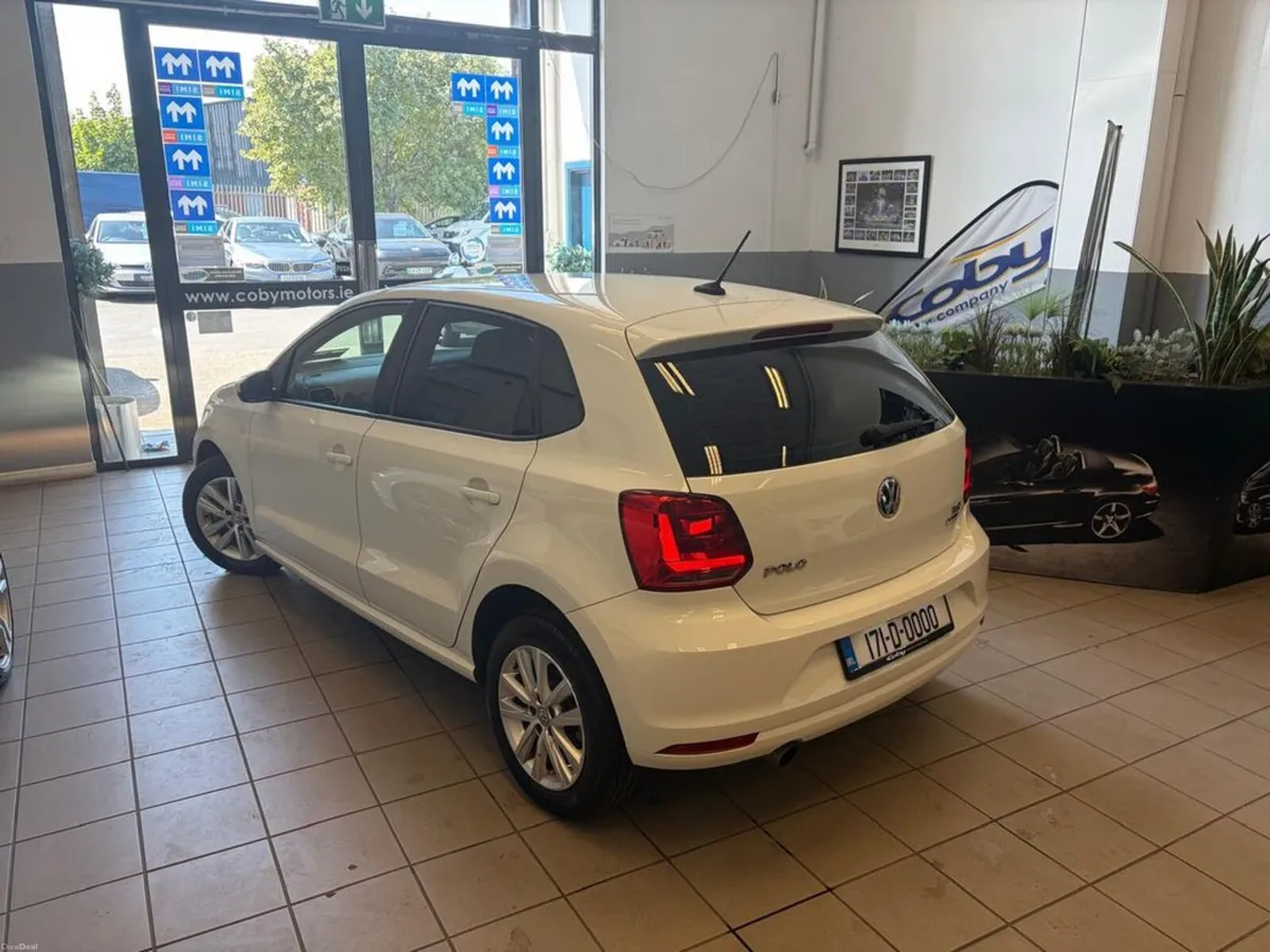 Volkswagen Polo 1.2 TSI Highline Auto 5DR . New NC - Image 3