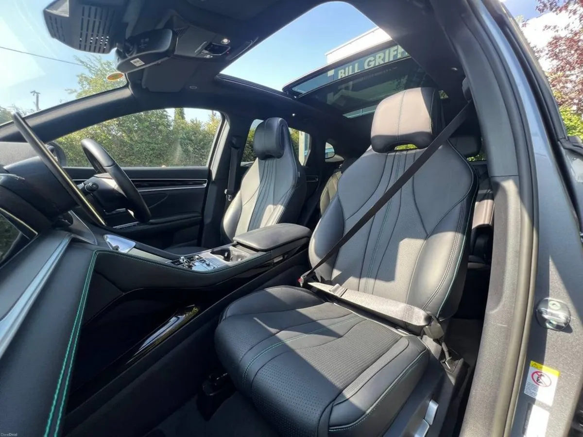 BYD SEAL U U COMFORT DM-I 1.5 HYBRID // OPENING PA - Image 2