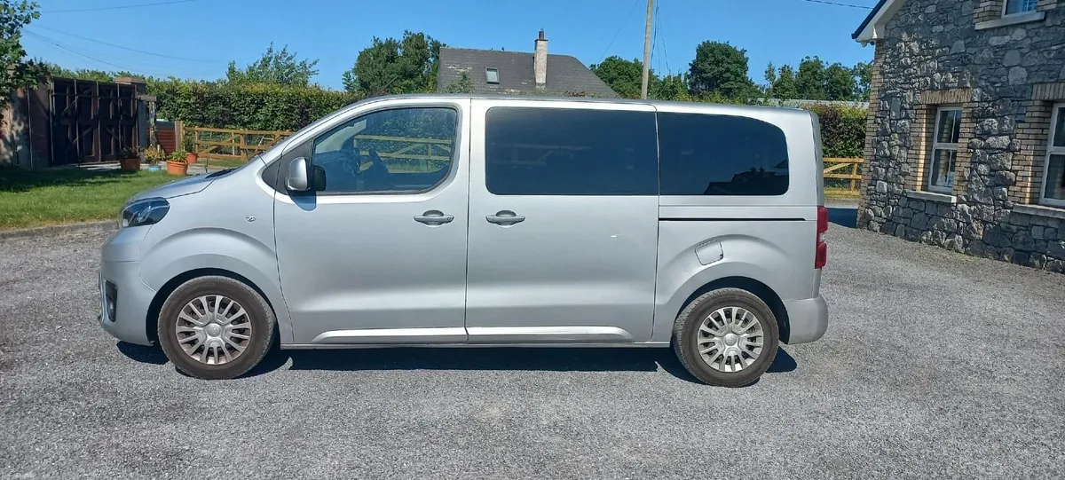 Toyota Proace Verso, 2.0D, 9 seater, 280 tax - Image 6