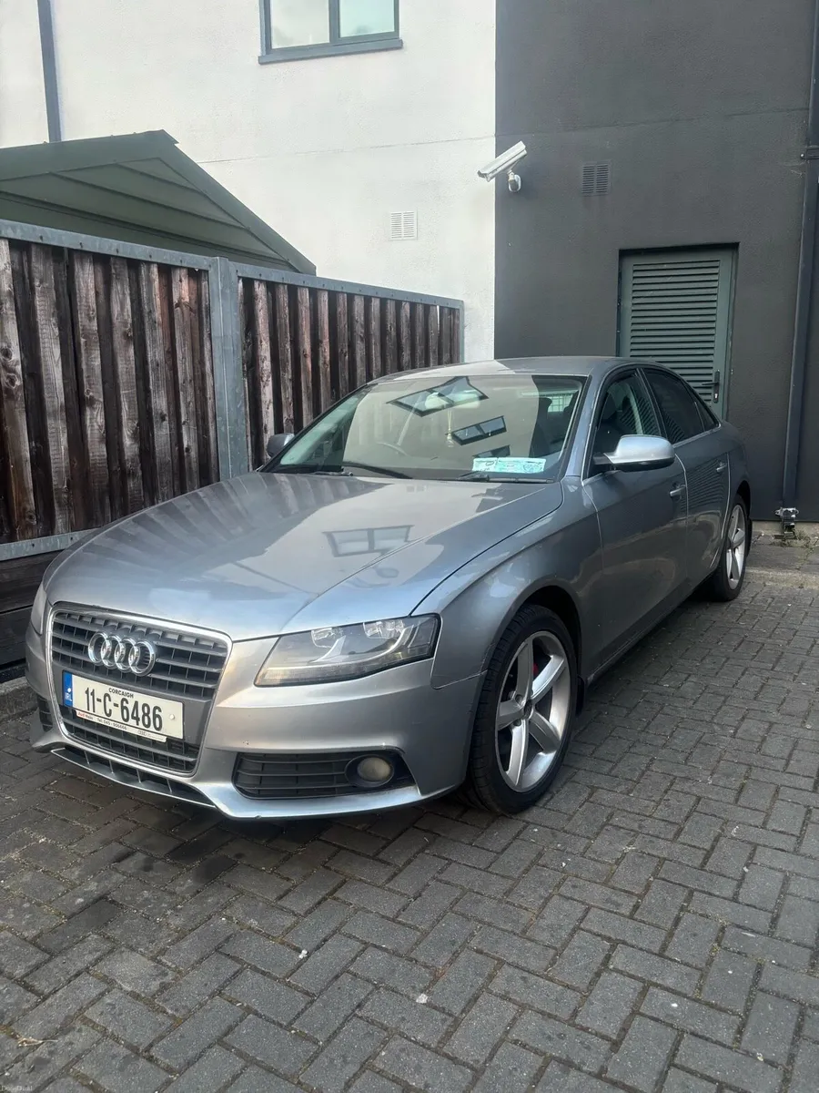 Audi a4 B8 2011 - Image 3