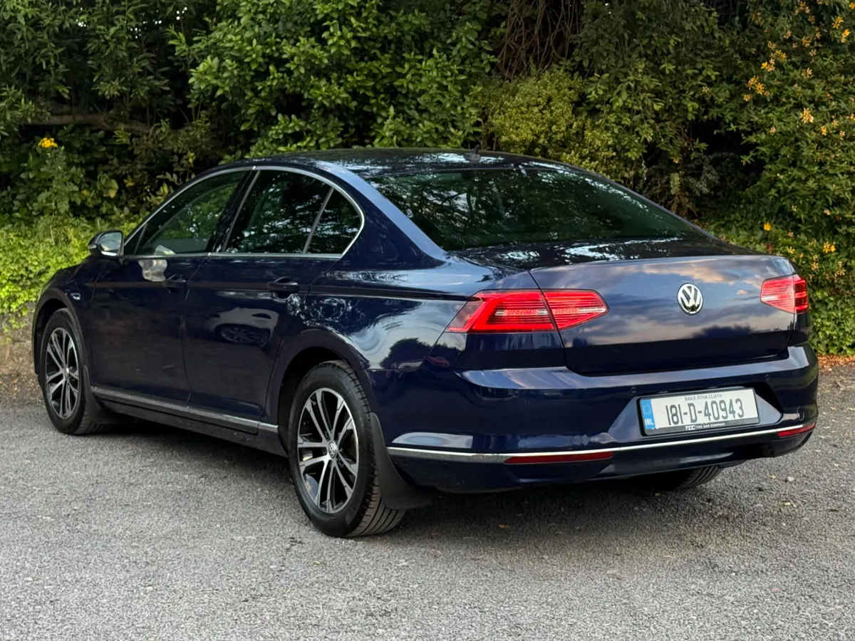 VW Passat Highline (Low Mileage Petrol) - Image 5