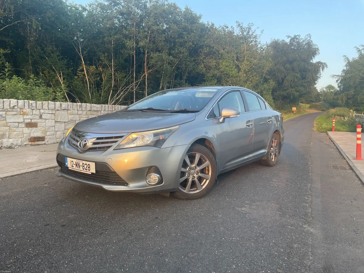 2012 Toyota Avensis 2.0 D4D - Image 3