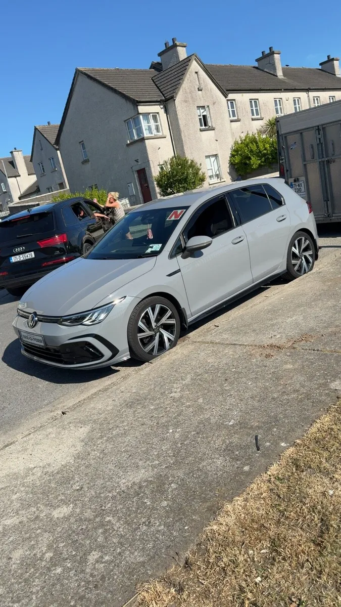 2022 R-LINE GOLF 2.0L 150BHP - Image 2