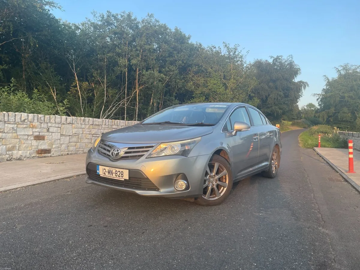 2012 Toyota Avensis 2.0 D4D - Image 1