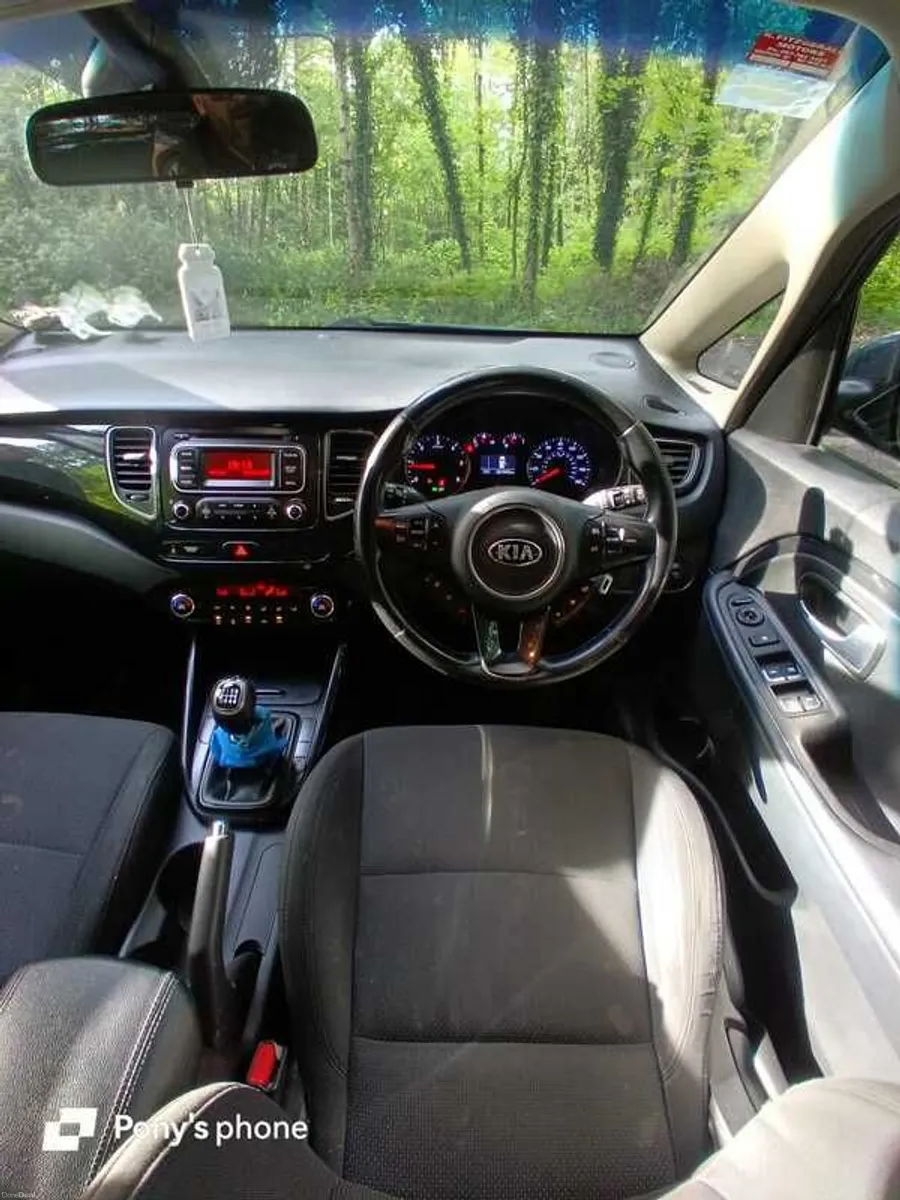 2014 Kia Carens - Image 4