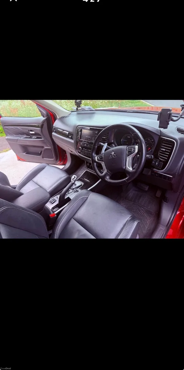 Mitsubishi Outlander 2015 - Image 3