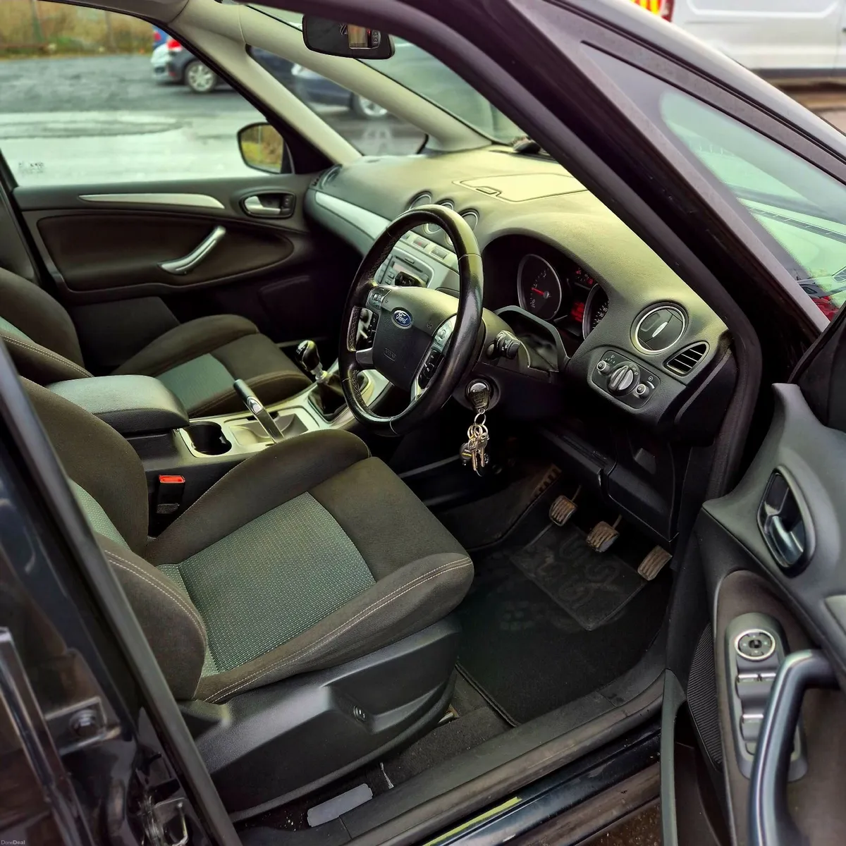 Ford S-Max 2011 - Image 4